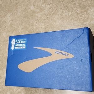 Brooks shoe BOX ONLY EMPTY